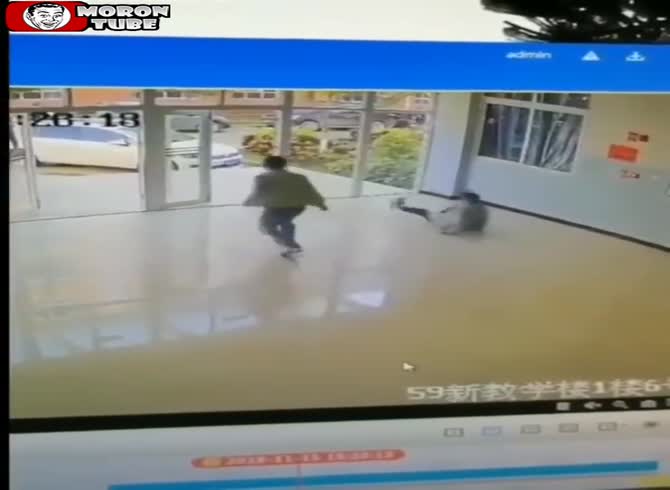 Video :Never mock someone else's sorrow